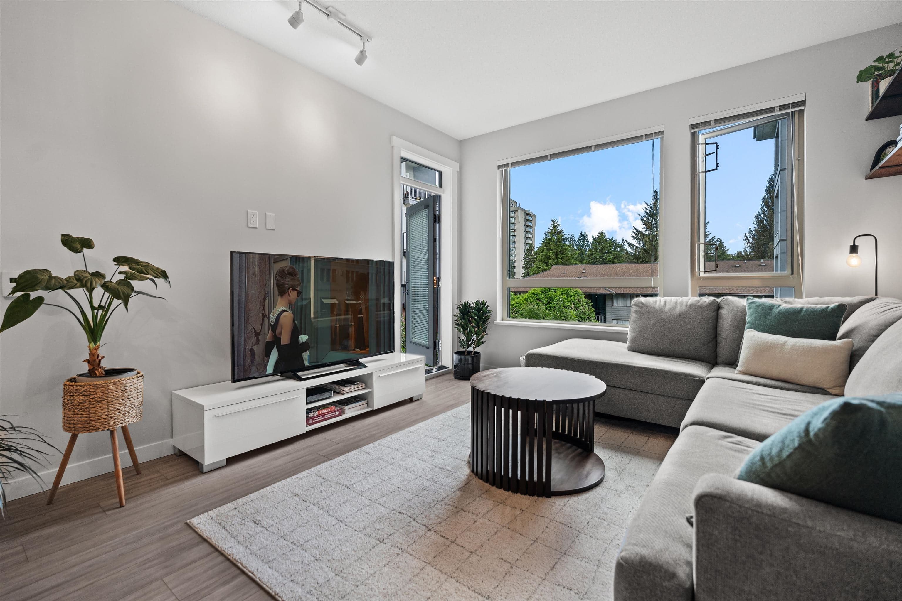 315 - 2651 Library Lane, North Vancouver