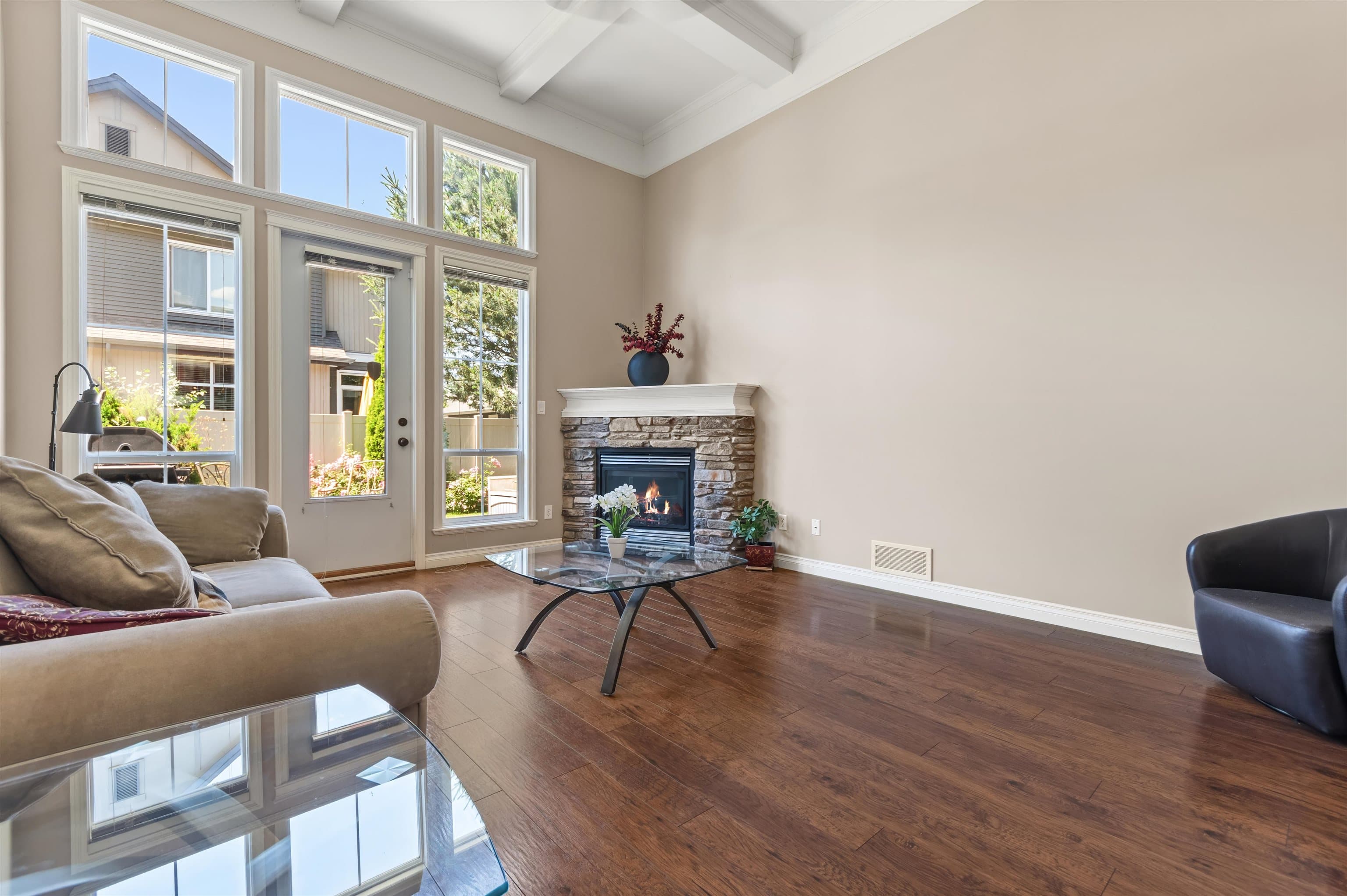 23 - 6577 Southdowne Place, Chilliwack, V2R 0H4 — photo 4