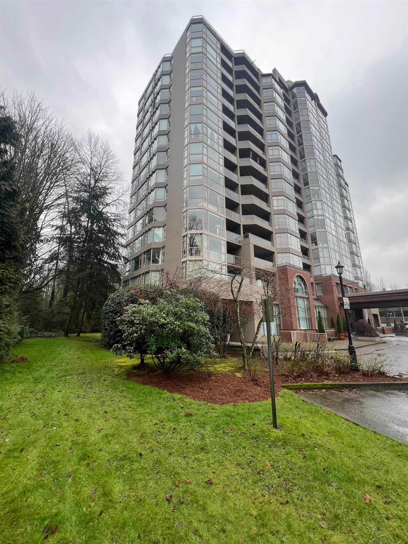 306 - 1327 E Keith Road, North Vancouver, V7J 3T5 — photo 1