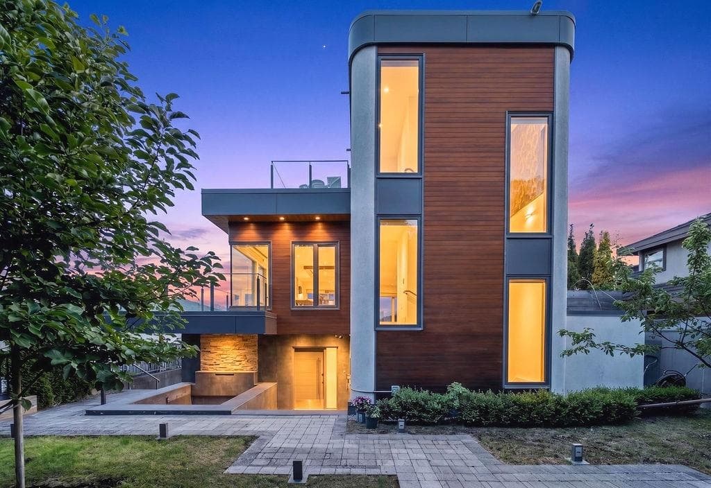 2863 W King Edward Avenue, Vancouver