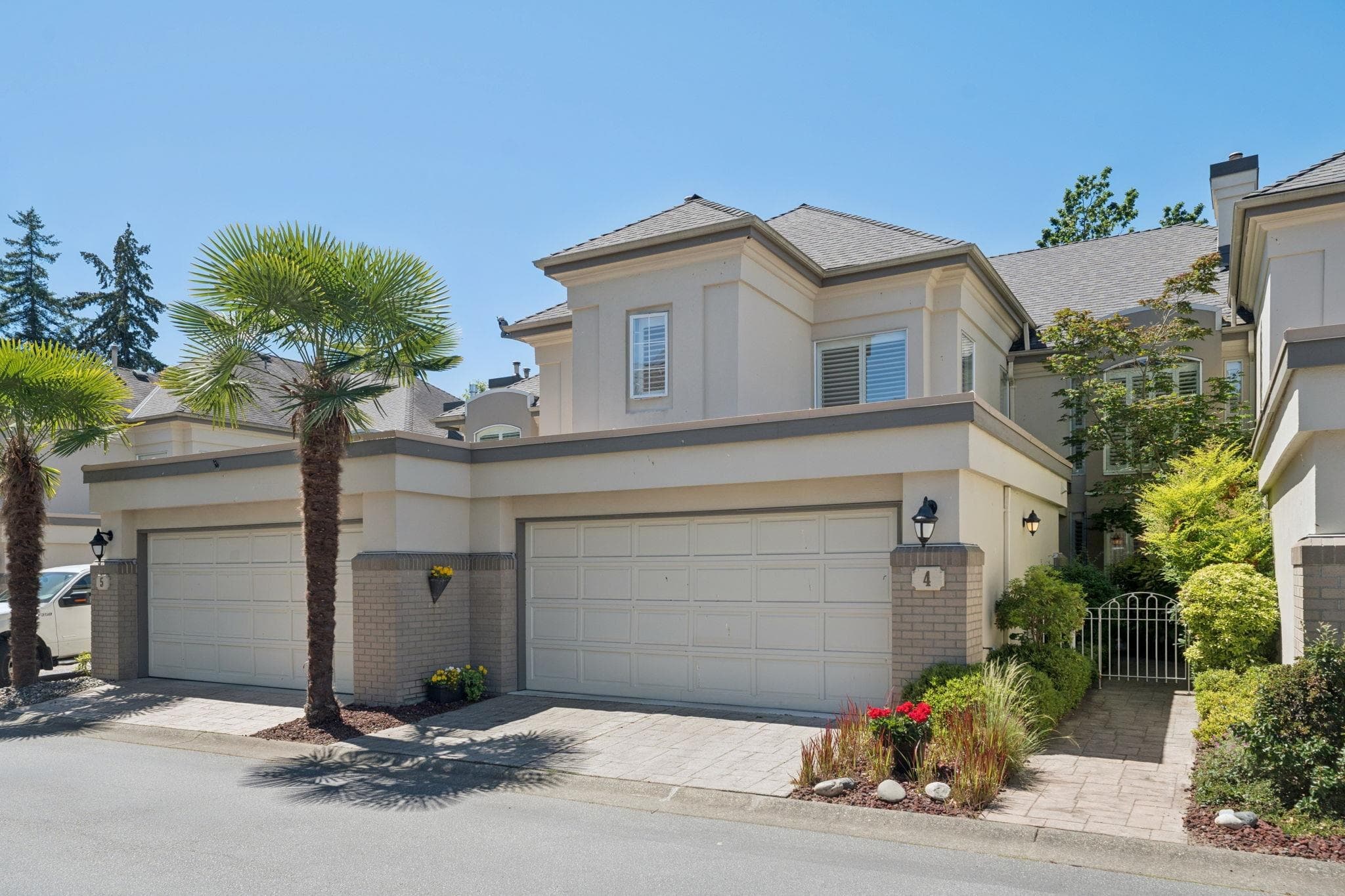 4S - 1100 56 Street, Delta