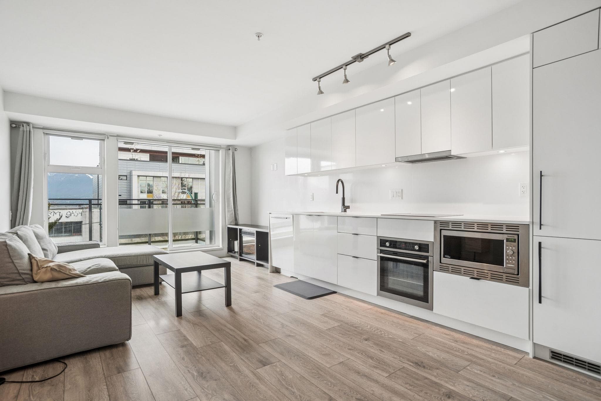 319 - 630 E Broadway, Vancouver, V5T 0J1 — photo 2