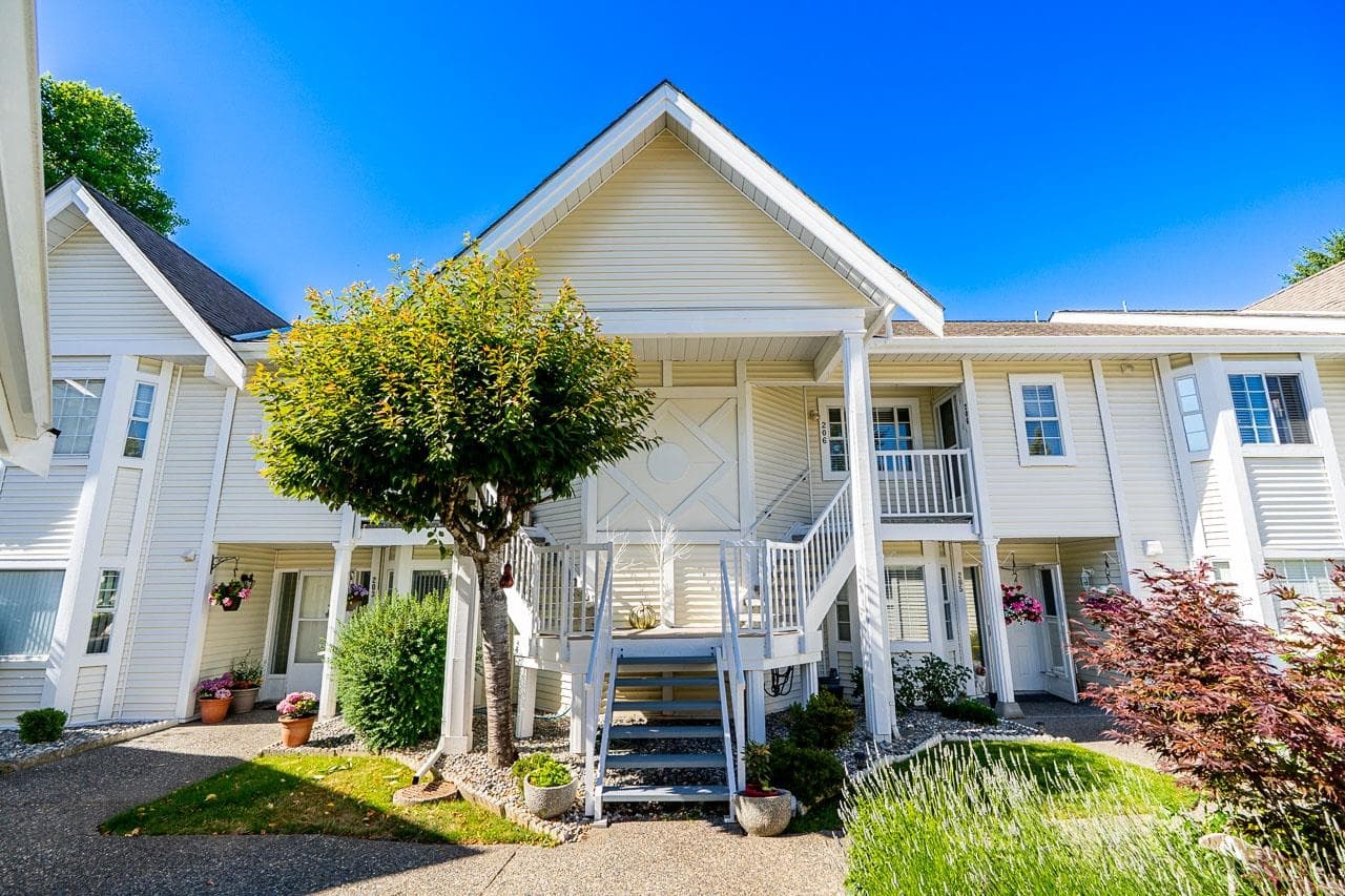 206 - 9109 154 Street, Surrey, V3R 9G8 — photo 1