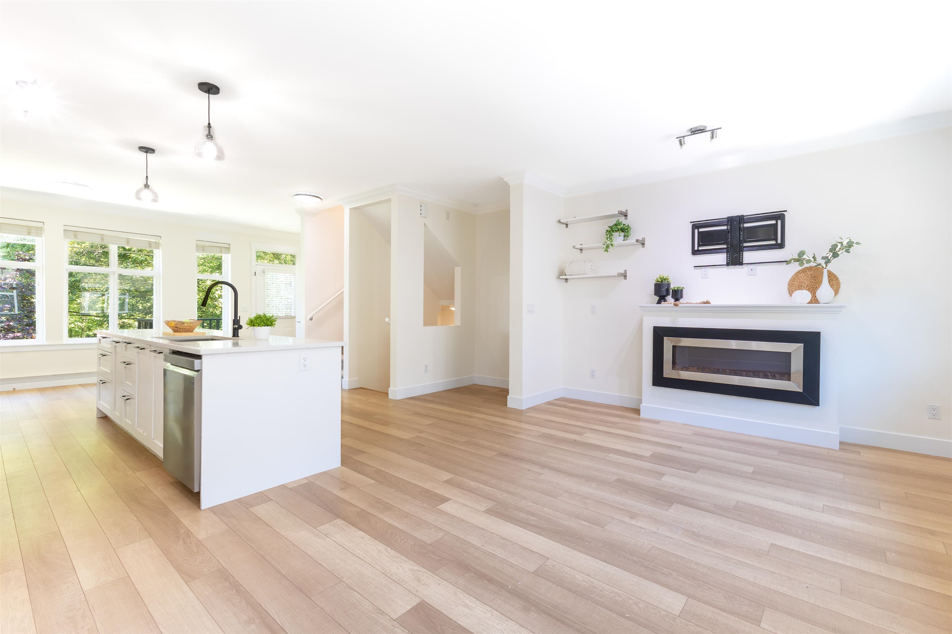 51 - 6350 142 Street, Surrey