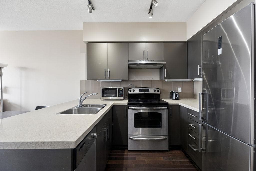 5XX - 9009 Cornerstone Mews, Burnaby, V5A 0B9 — photo 2