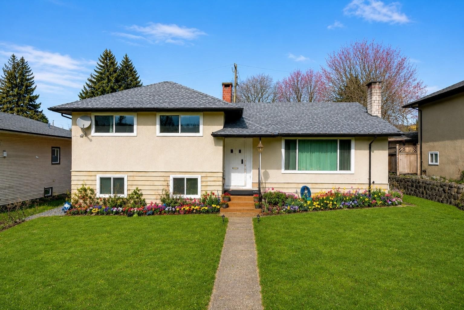 9645 David Drive, Burnaby