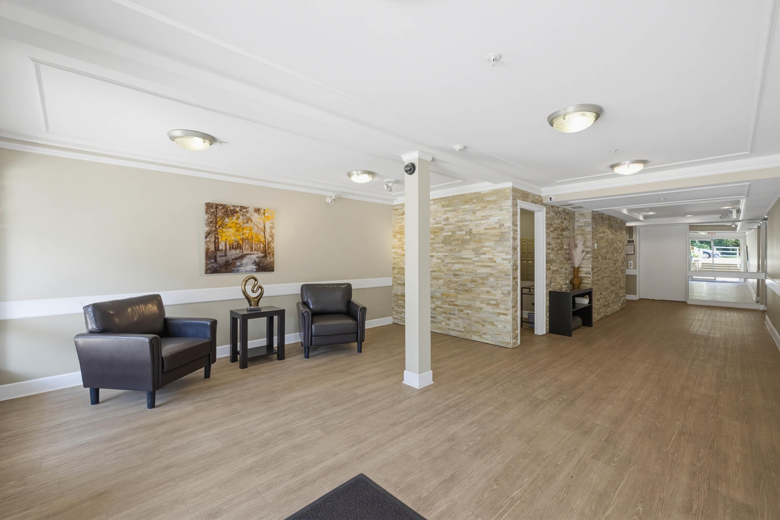 214 - 15255 18 Avenue, Surrey, V4A 1W9 — photo 2