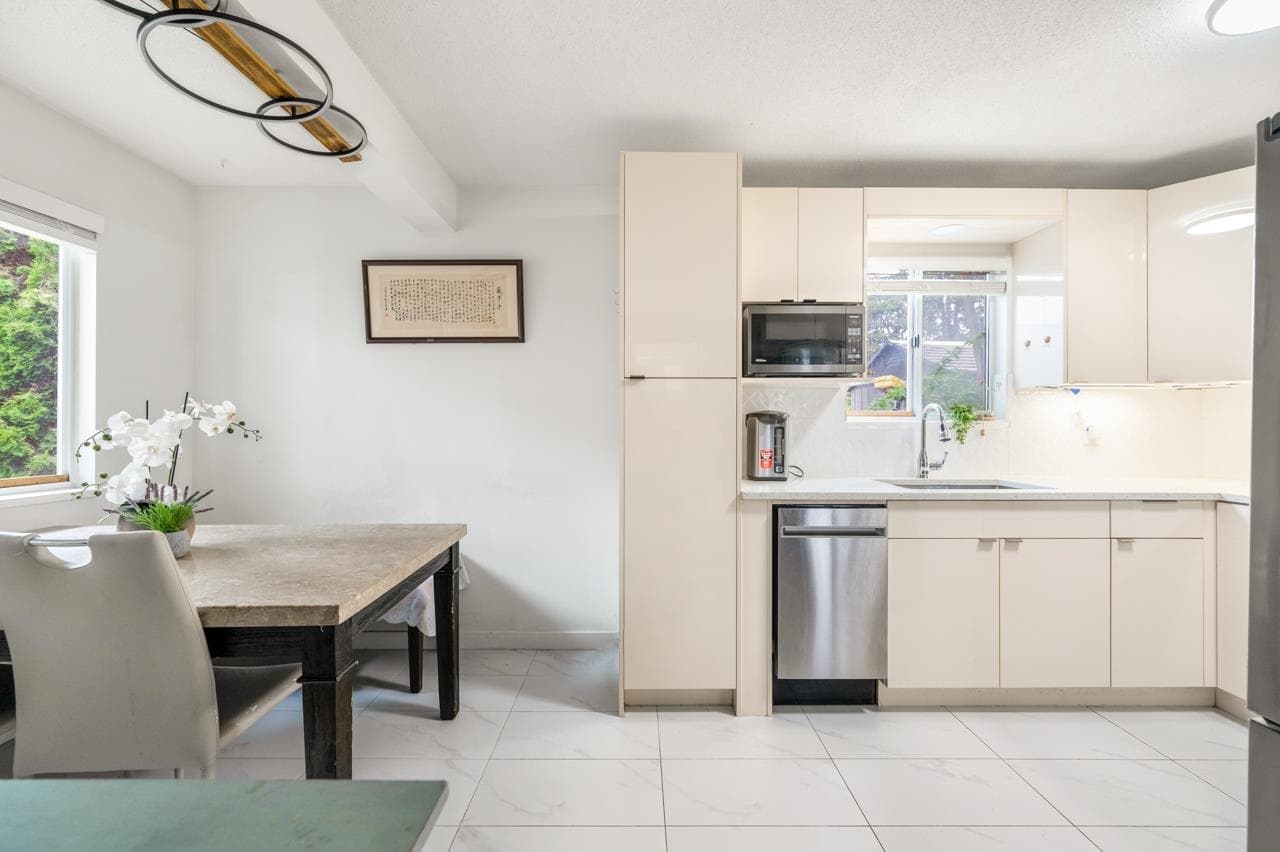 8 - 8691 Cook Road, Richmond