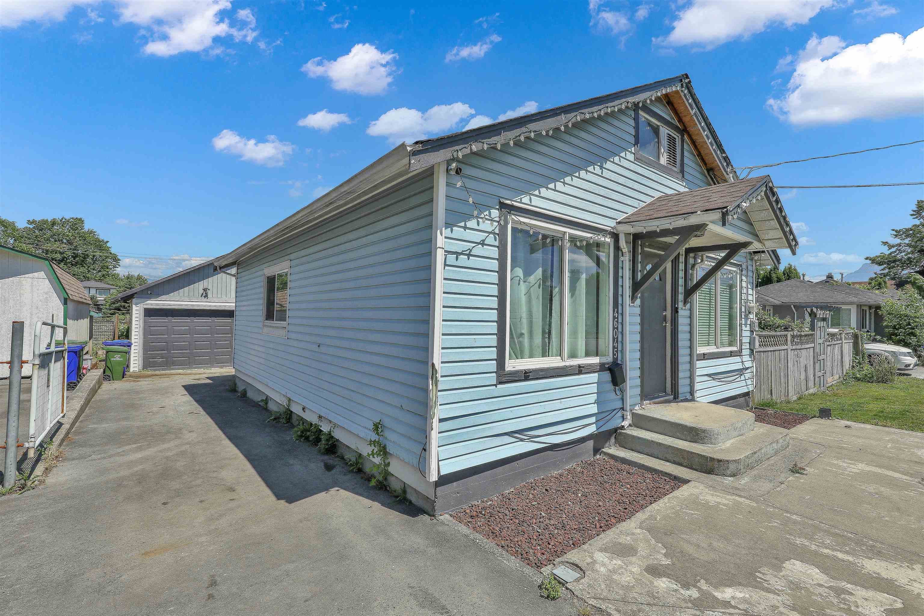 46045 Fifth Avenue, Chilliwack, V2P 1M6 — photo 3