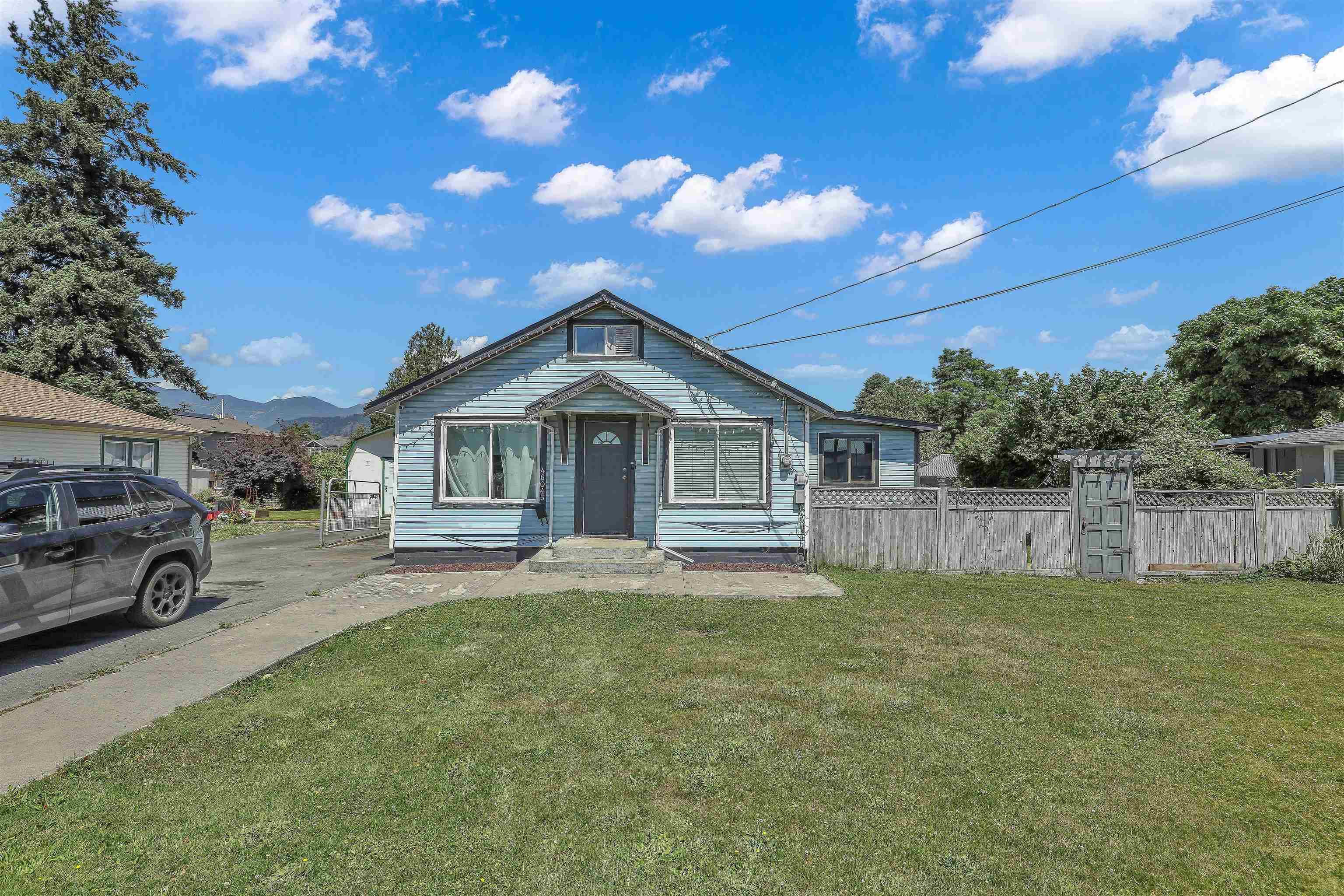 46045 Fifth Avenue, Chilliwack, V2P 1M6 — photo 5