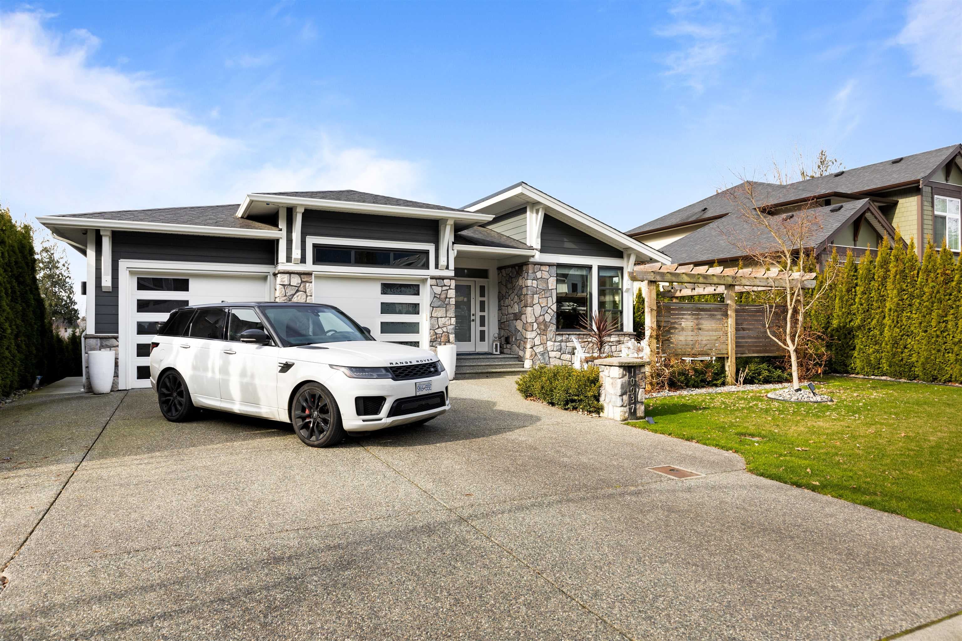 10037 Magnolia Place, Chilliwack