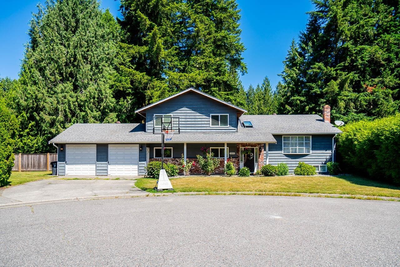20151 37 Avenue, Langley, V3A 7K5 — photo 1