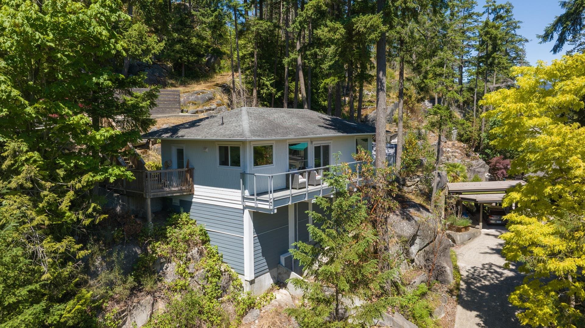 5673 Salmon Drive, Sechelt, V0N 3A0 — photo 2