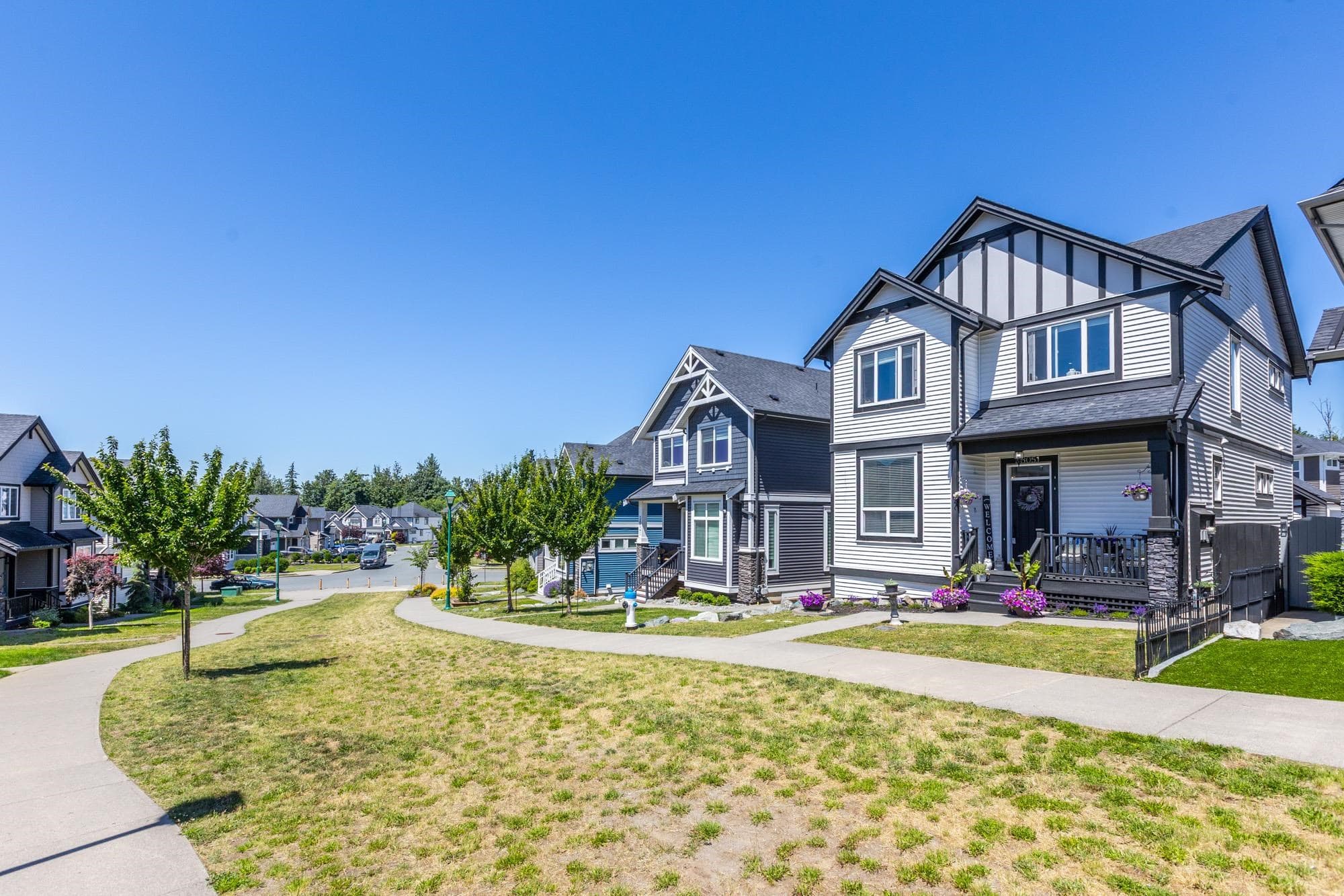 36051 Emily Carr Green, Abbotsford, V3G 0G1 — photo 5