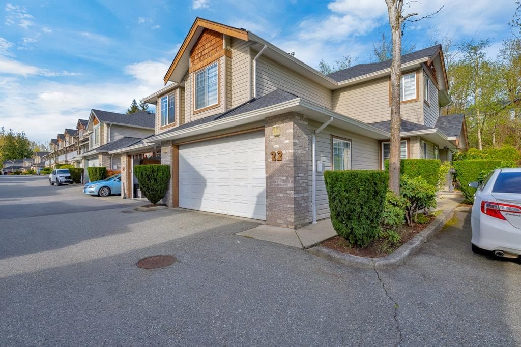 22 - 3270 Blue Jay Street, Abbotsford, V2T 6T1 — photo 2