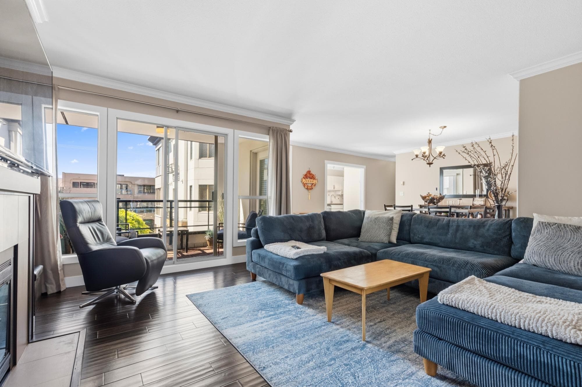 201 - 15169 Buena Vista Avenue, White Rock