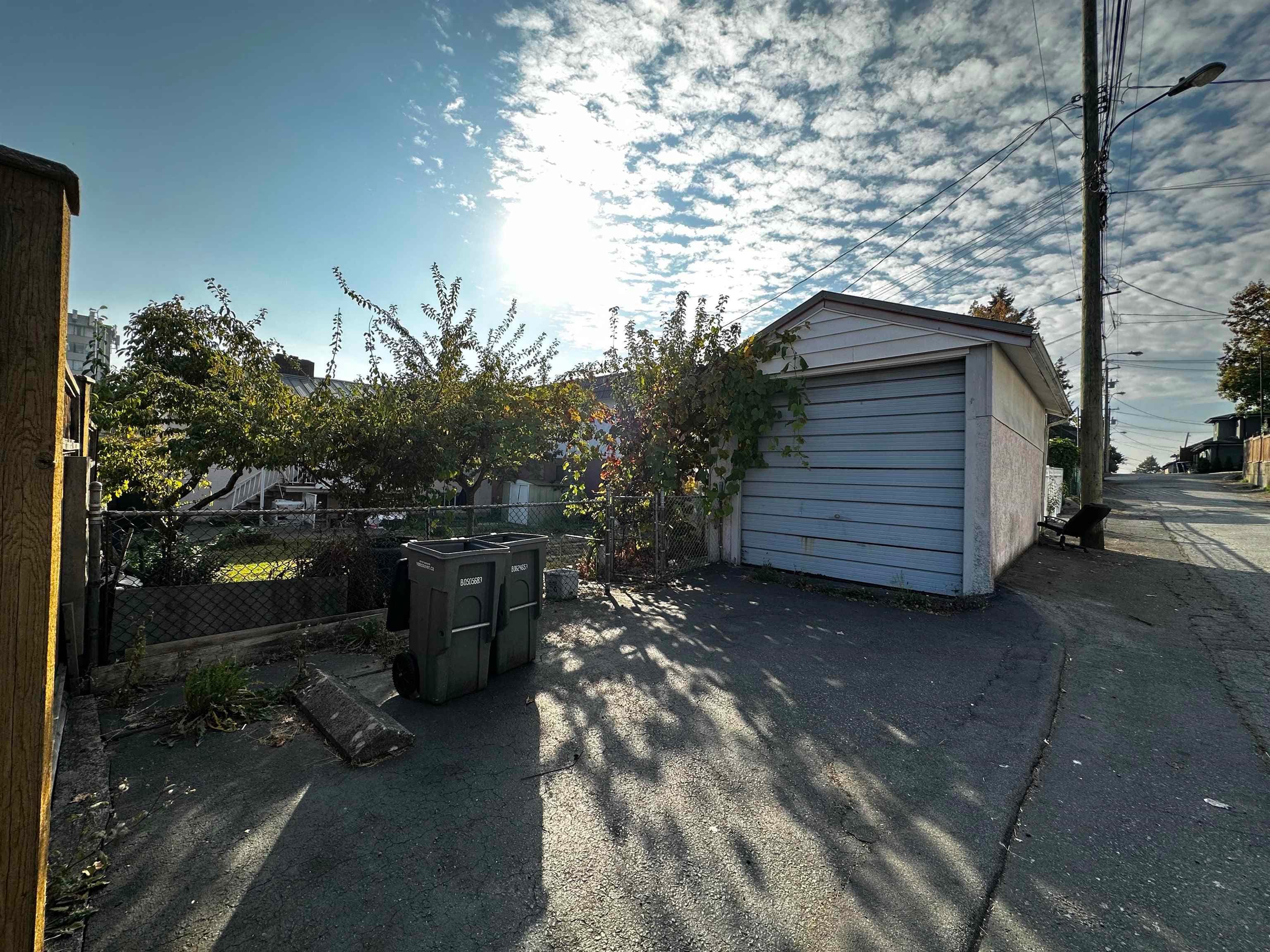 2621 E 8th Avenue, Vancouver, V5M 1W4 — photo 5