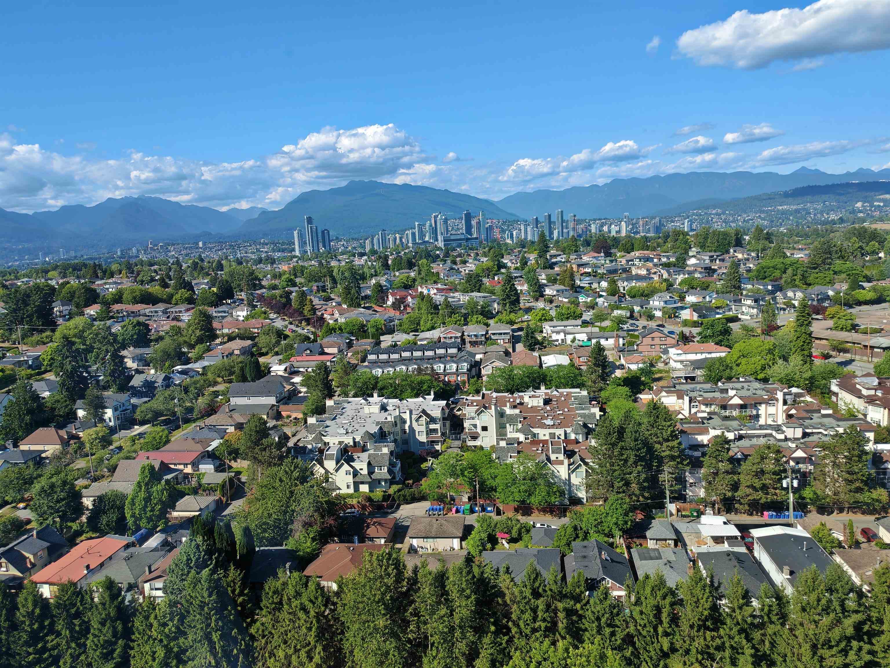 2509 - 5380 Oben Street, Vancouver, V5R 6H7 — photo 1