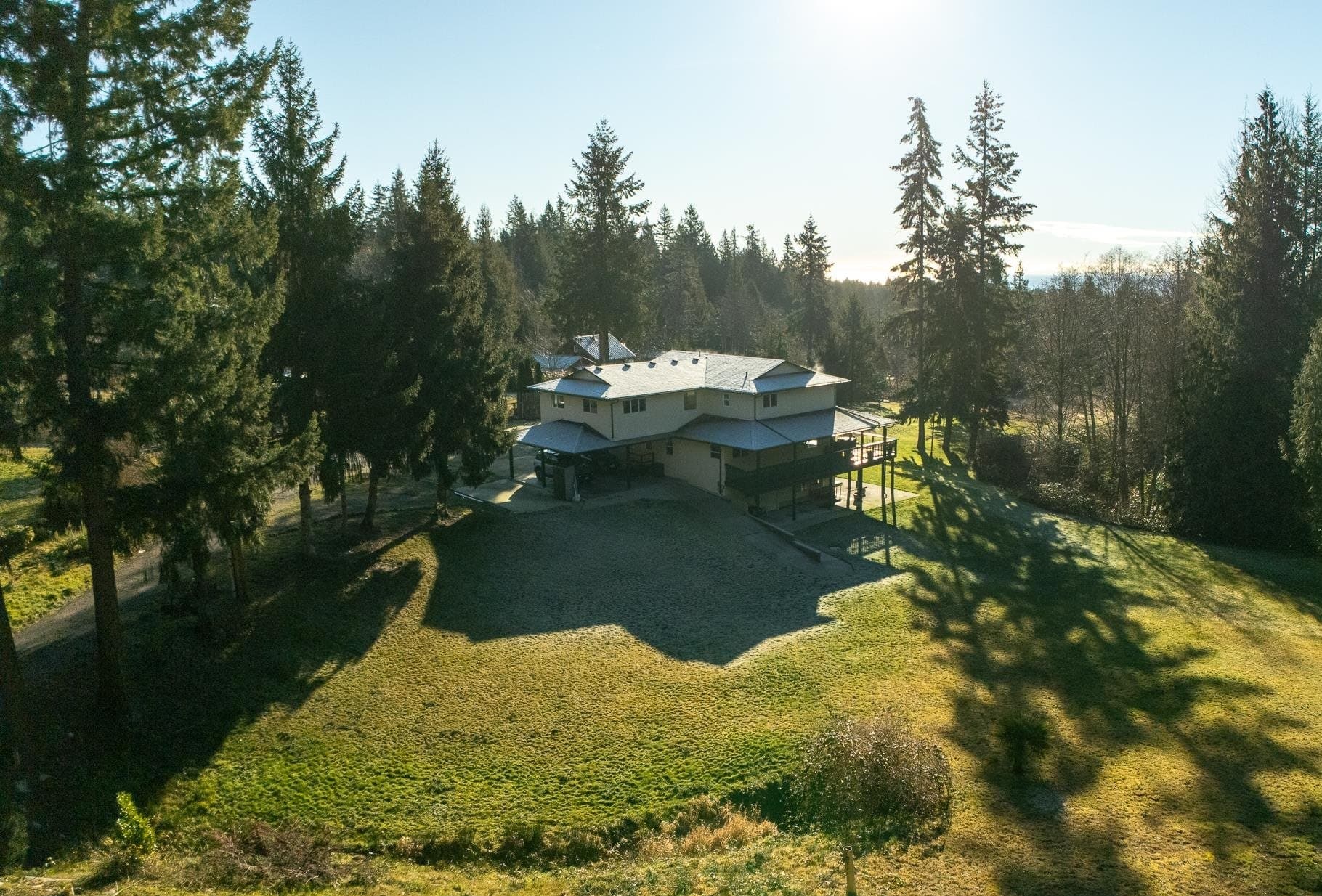 2562 Miles Road, Roberts Creek