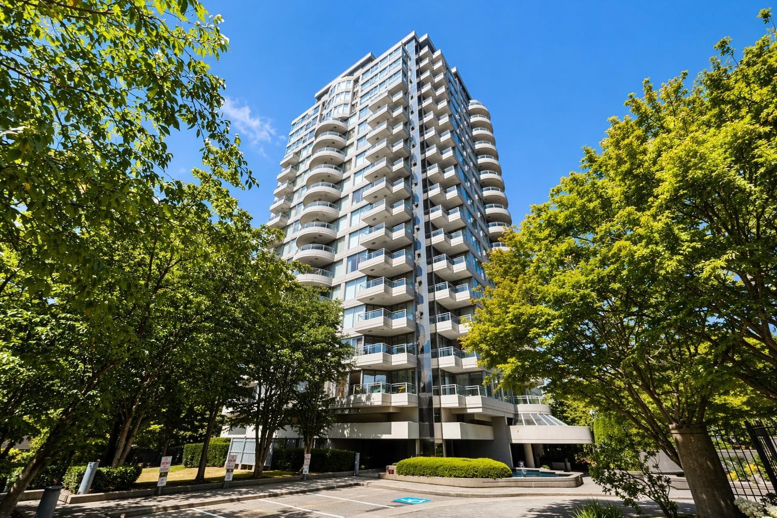 702 - 13353 108 Avenue, Surrey