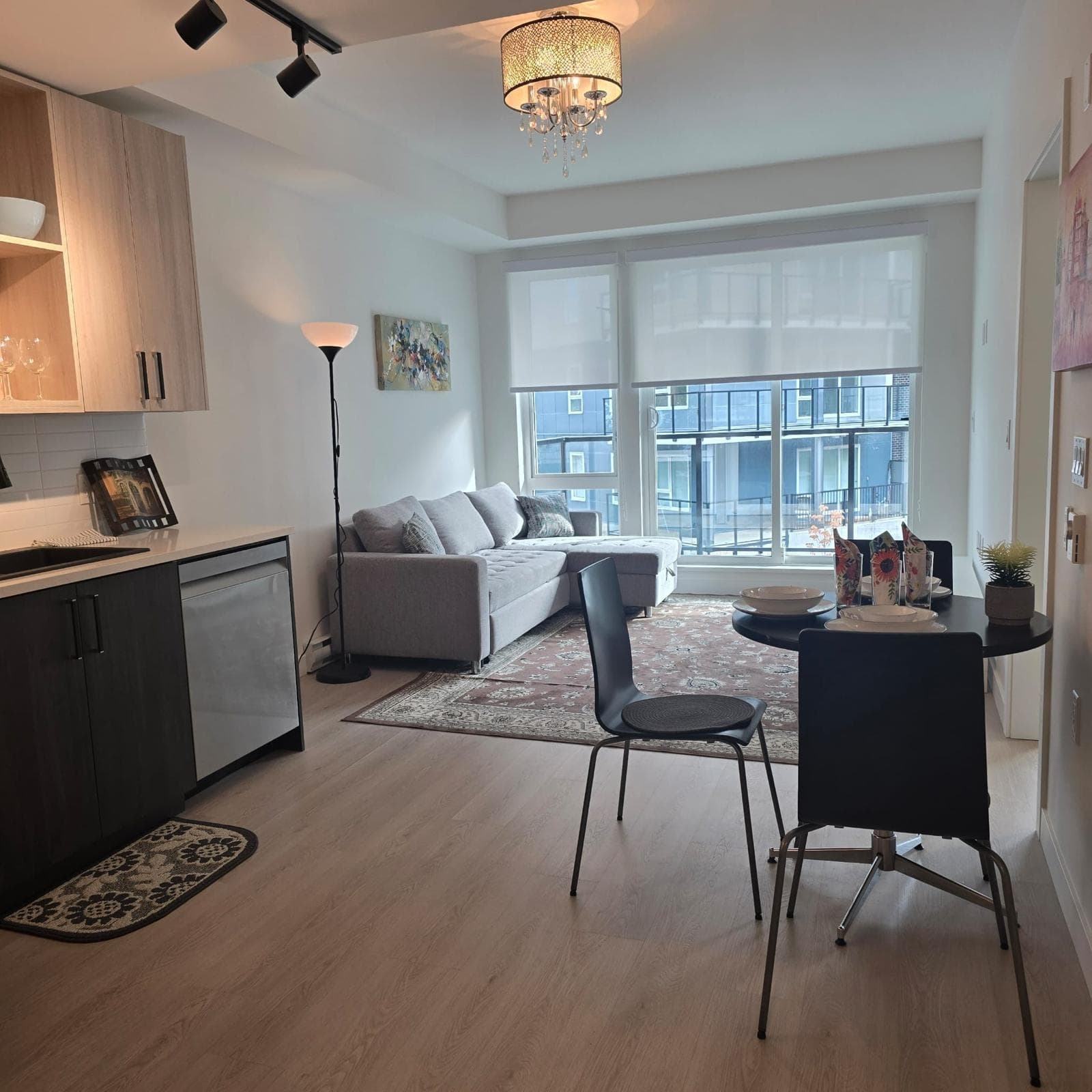 411 - 1100 Clarke Road, Port Moody, V3H 0N3 — photo 2