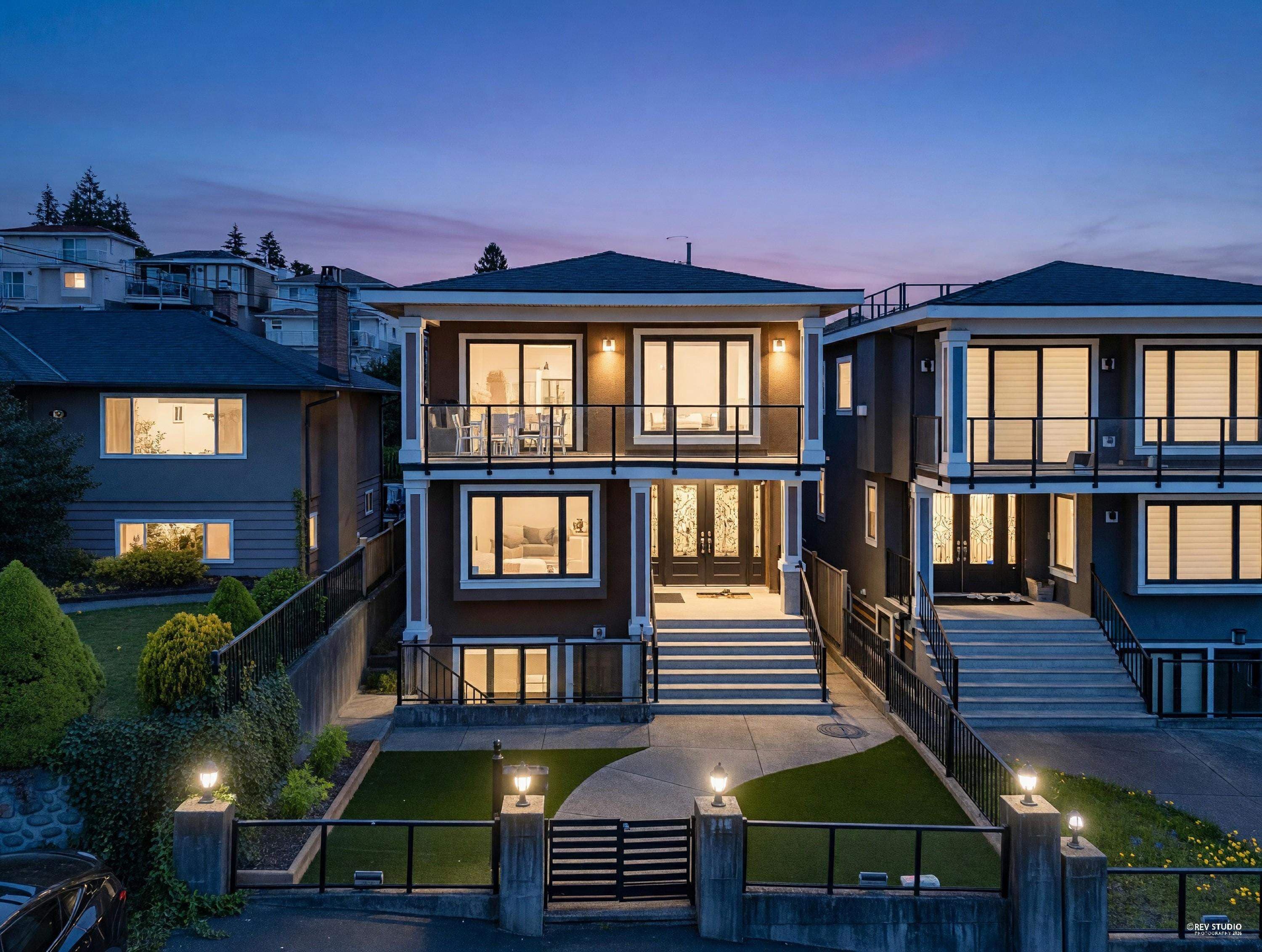 118 N Glynde Avenue, Burnaby