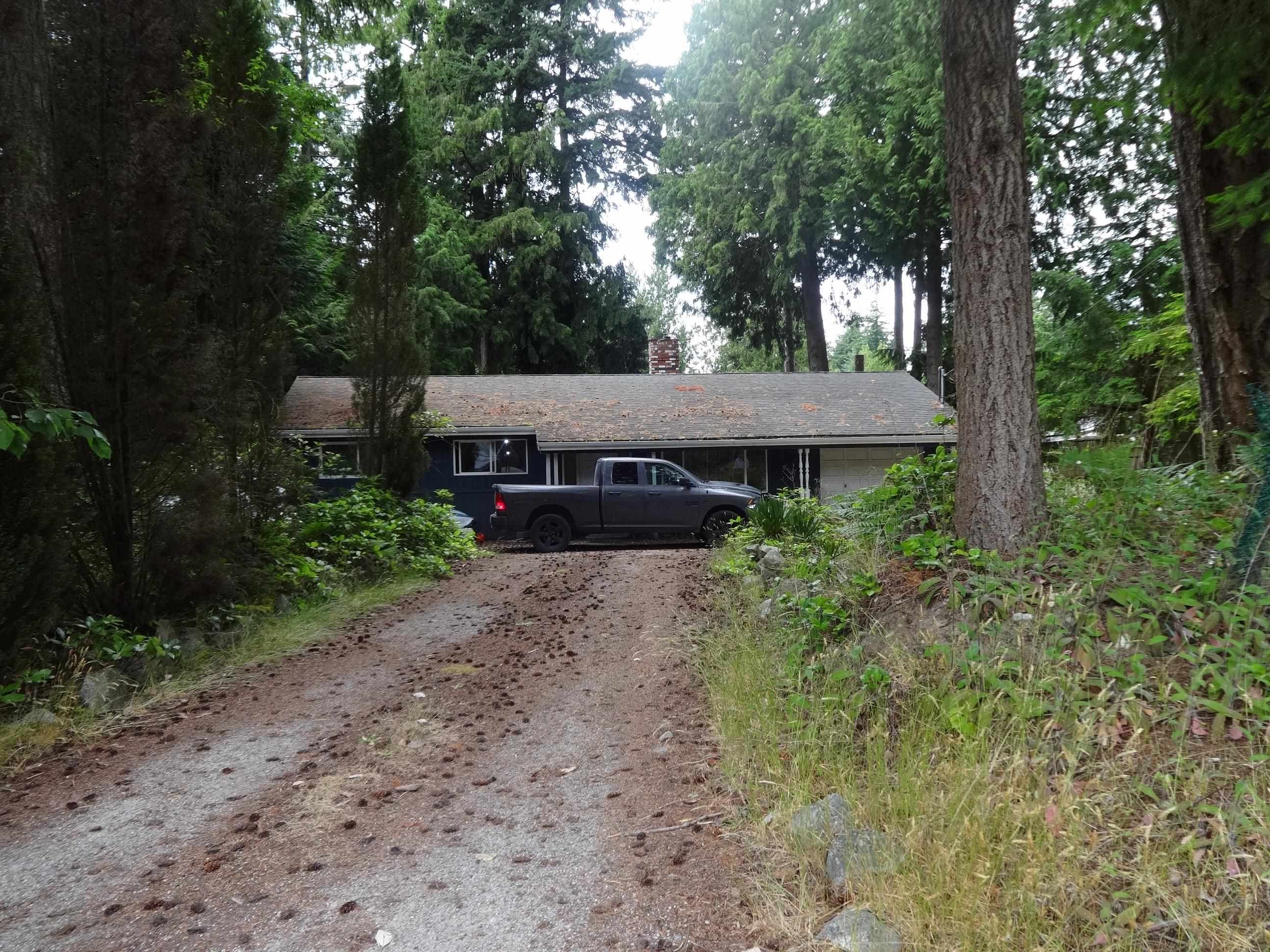 8161 Westwood Road, Halfmoon Bay
