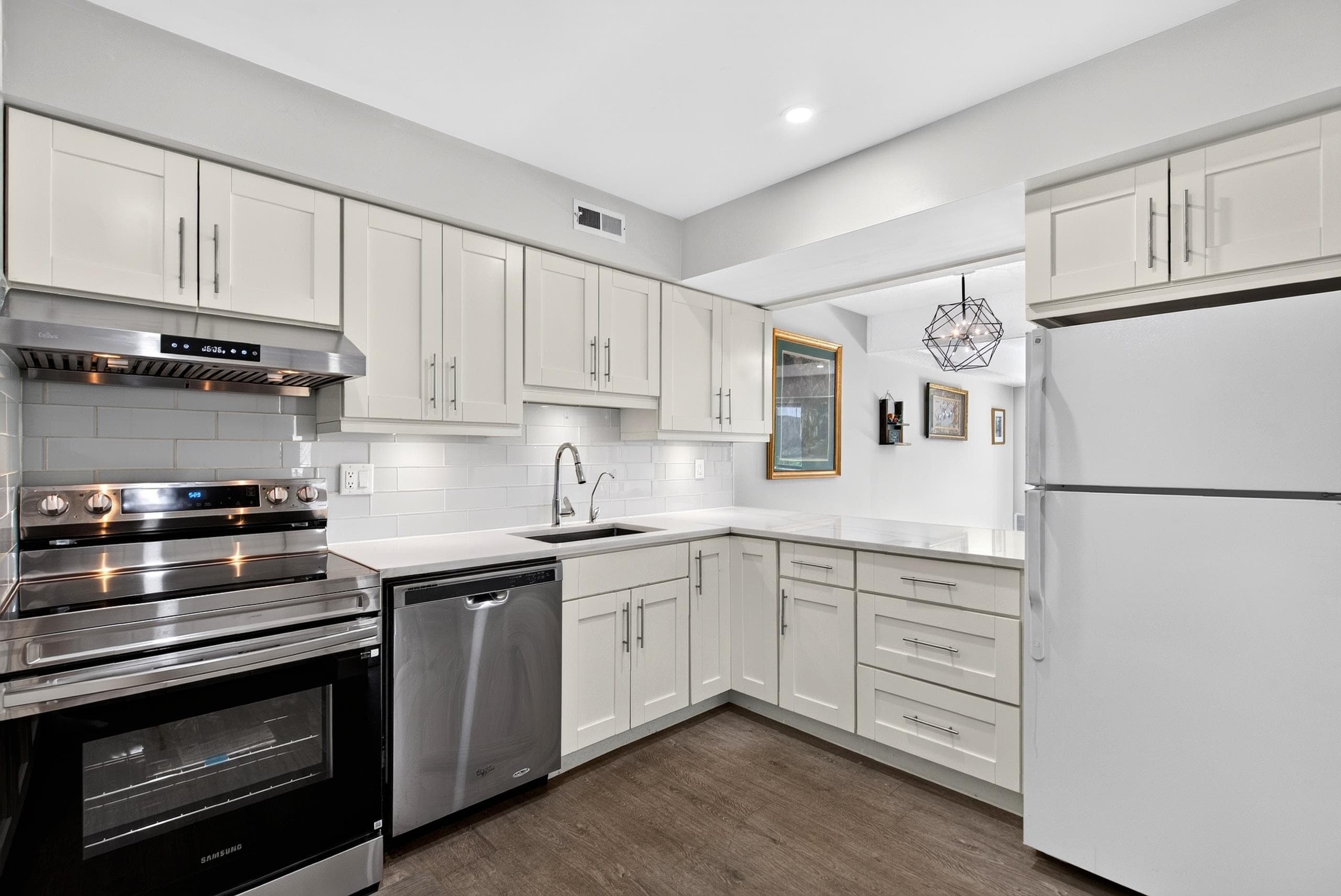 7330 Coronado Drive, Burnaby, V5A 1R1 — photo 2