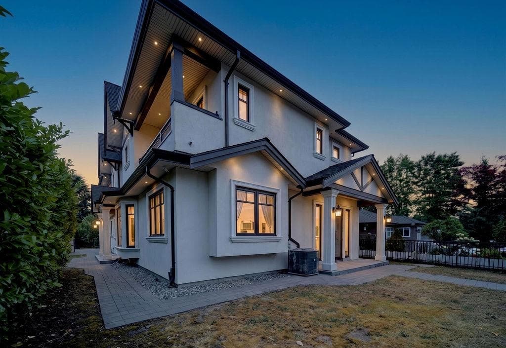 6669 Georgia Street, Burnaby, V5B 4G4 — photo 3