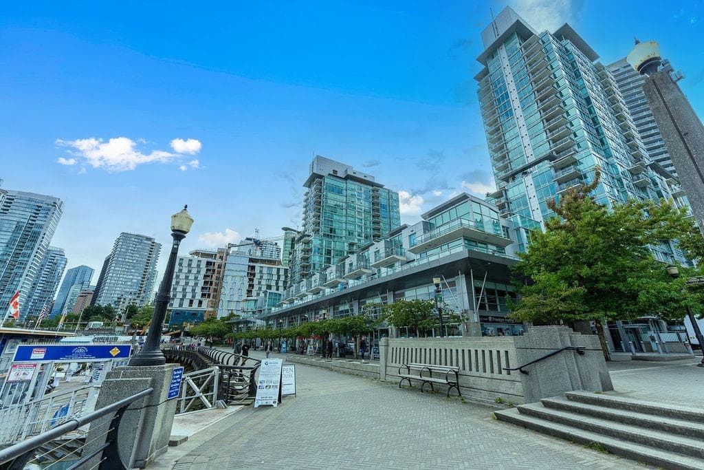 1506 - 1238 Melville Street, Vancouver, V6E 4N2 — photo 3