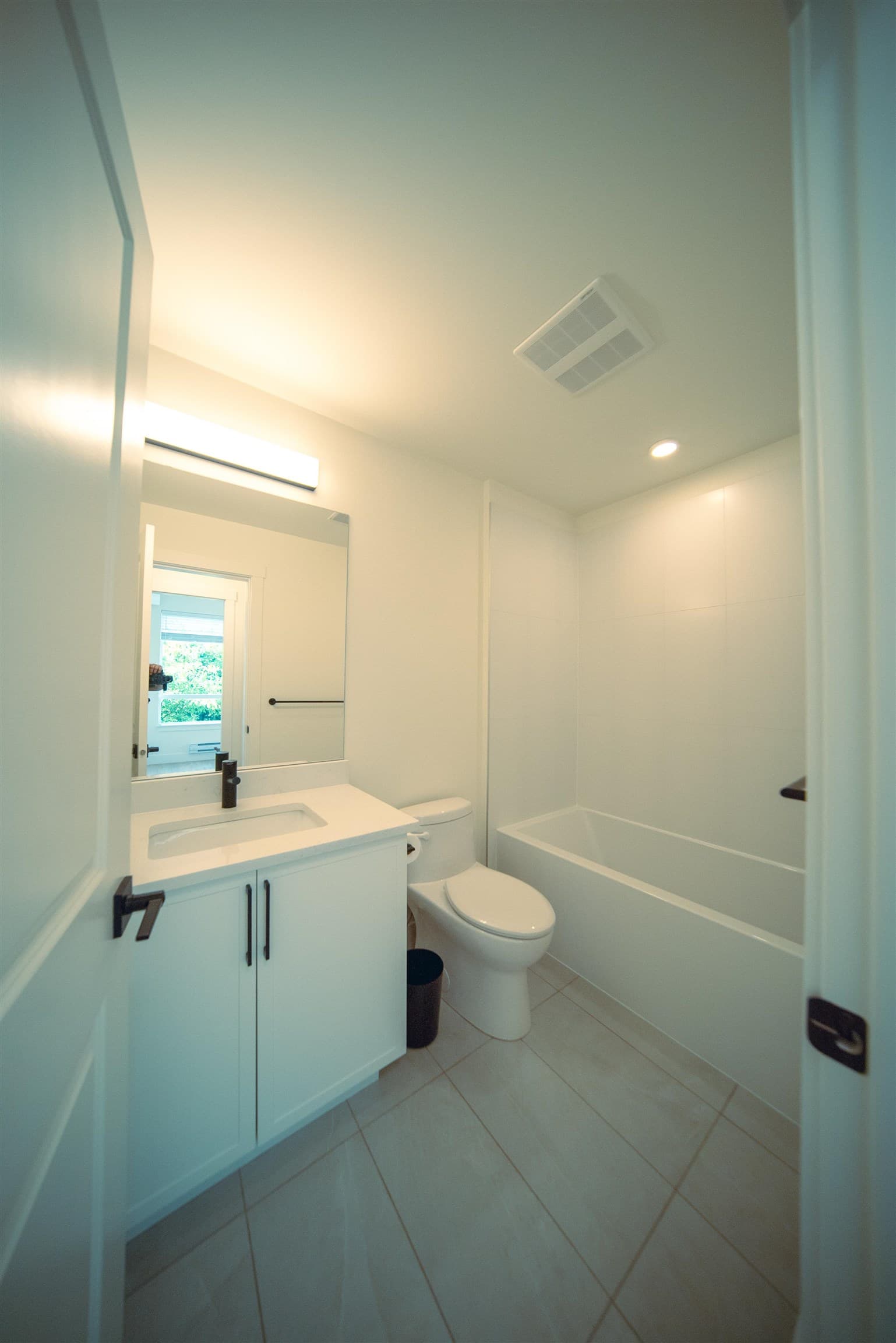 208 - 7506 199a Street, Langley, V2Y 3K9 — photo 5