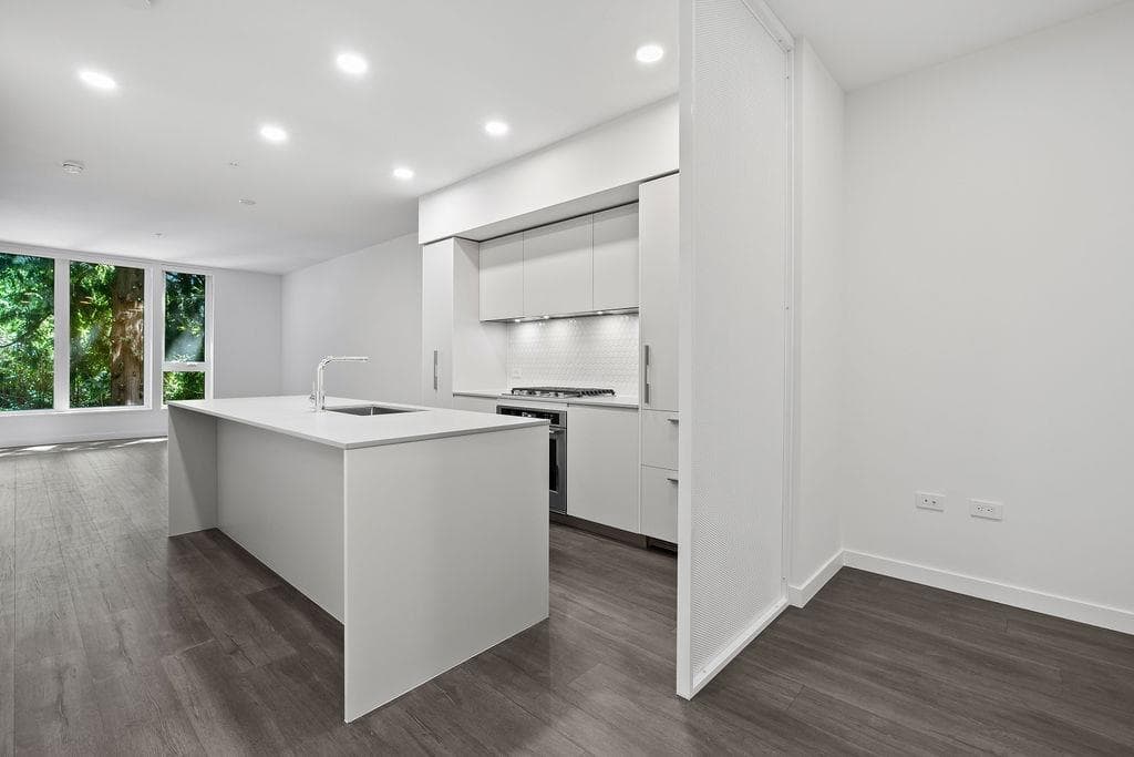 216 - 1500 Scott Crescent, Squamish, V8B 1G5 — photo 5