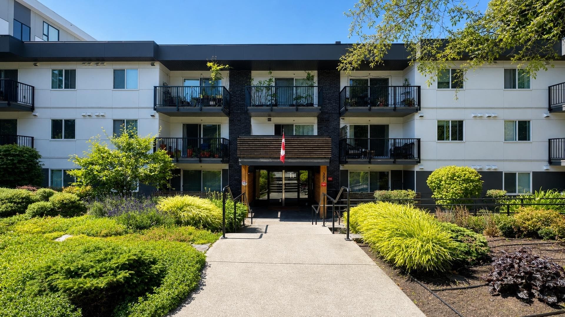 207 - 357 E 2nd Street, North Vancouver