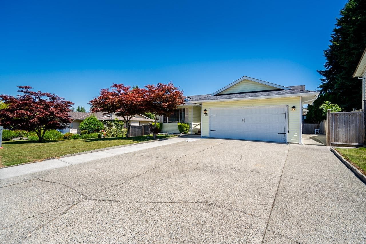 2976 Willband Street, Abbotsford, V2S 5V7 — photo 2