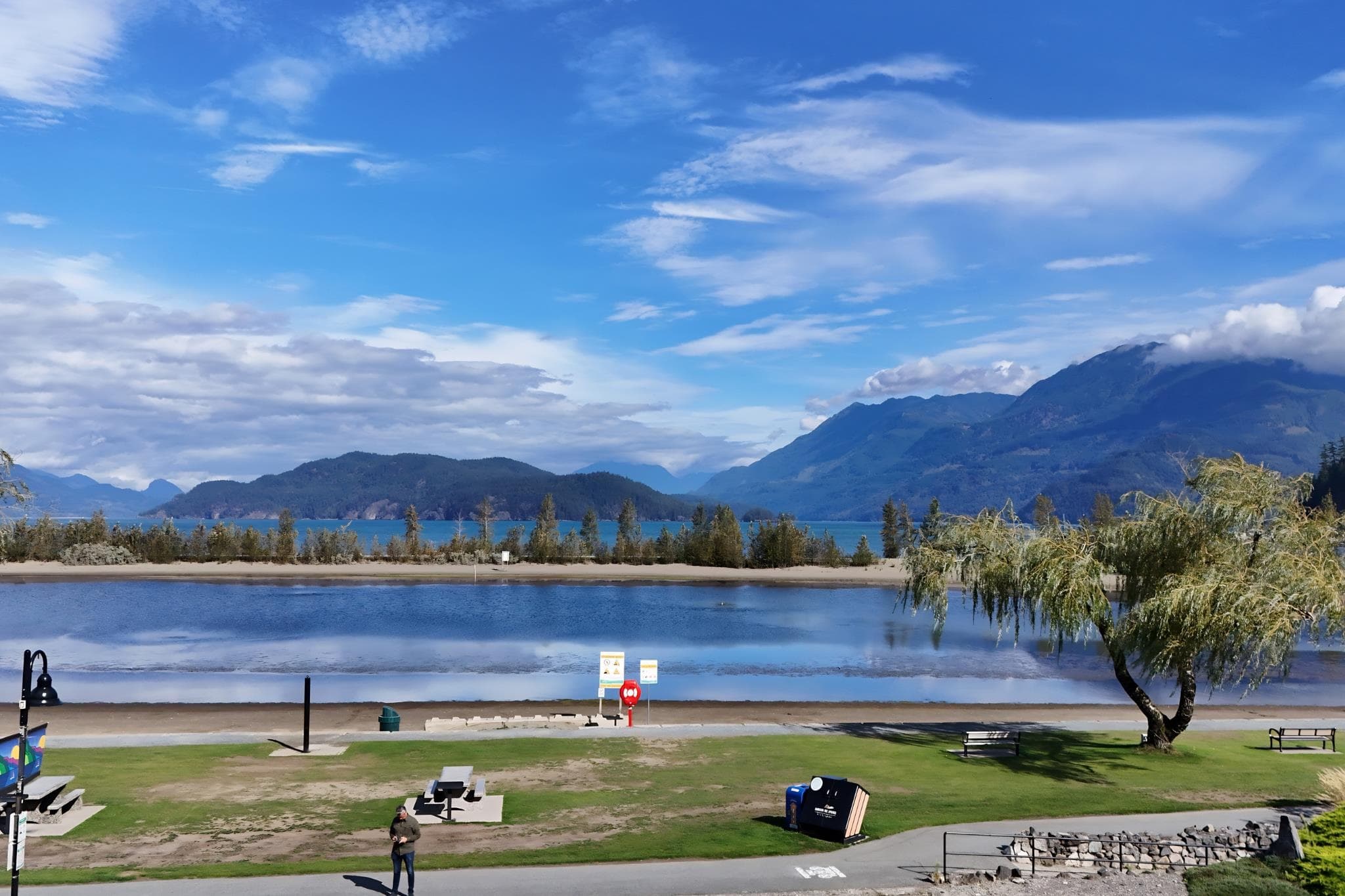 320 - 378 Esplanade Avenue, Harrison Hot Springs