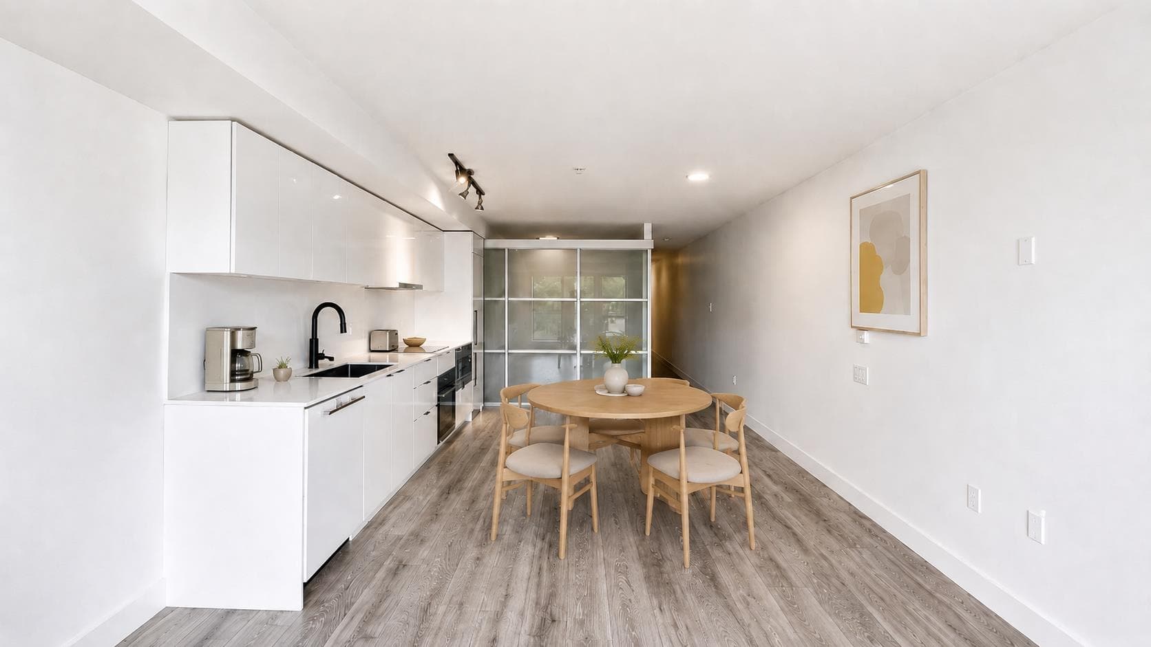 308 - 630 E Broadway, Vancouver, V5T 0J1 — photo 5