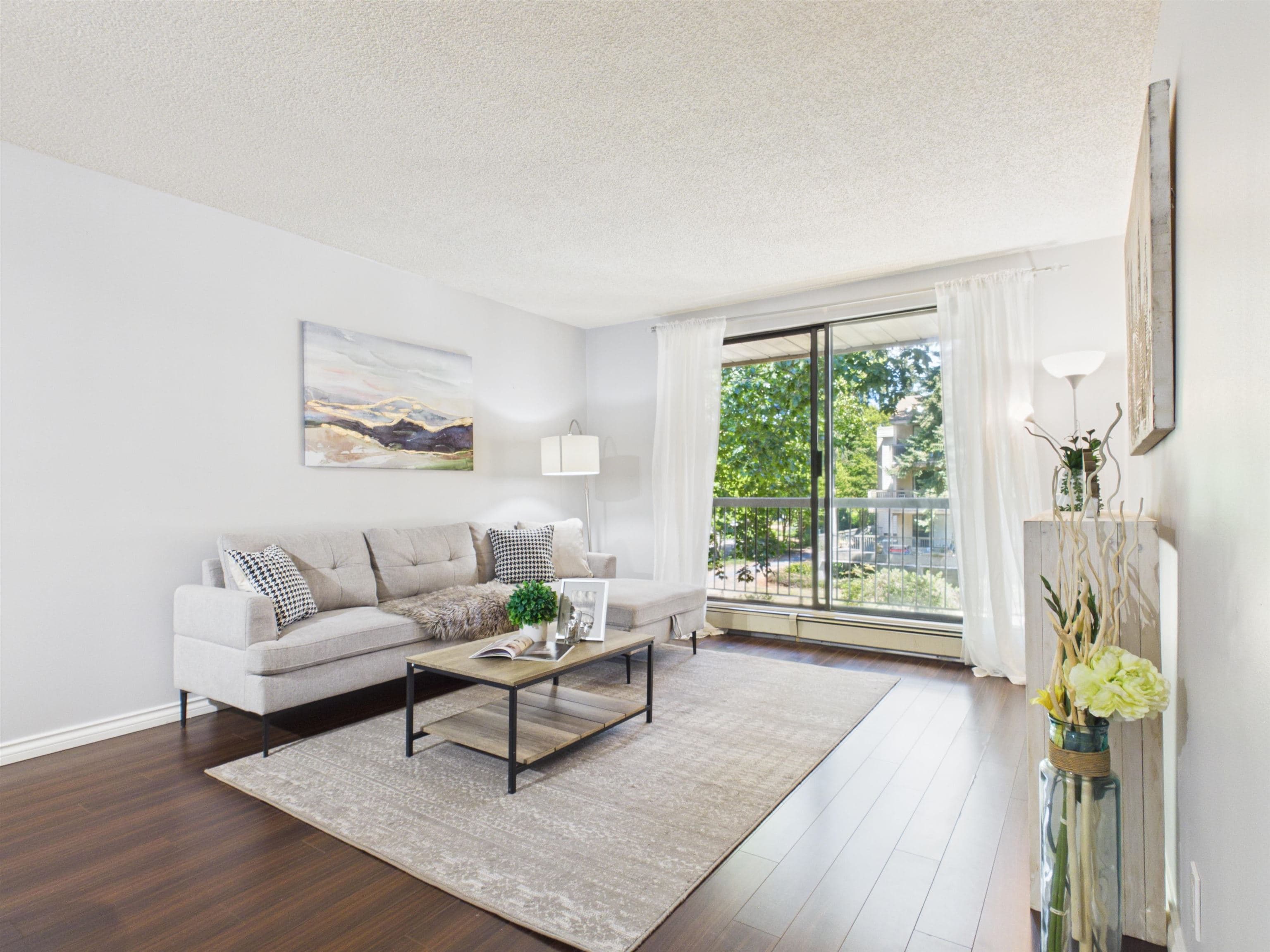 220 - 8411 Ackroyd, Richmond