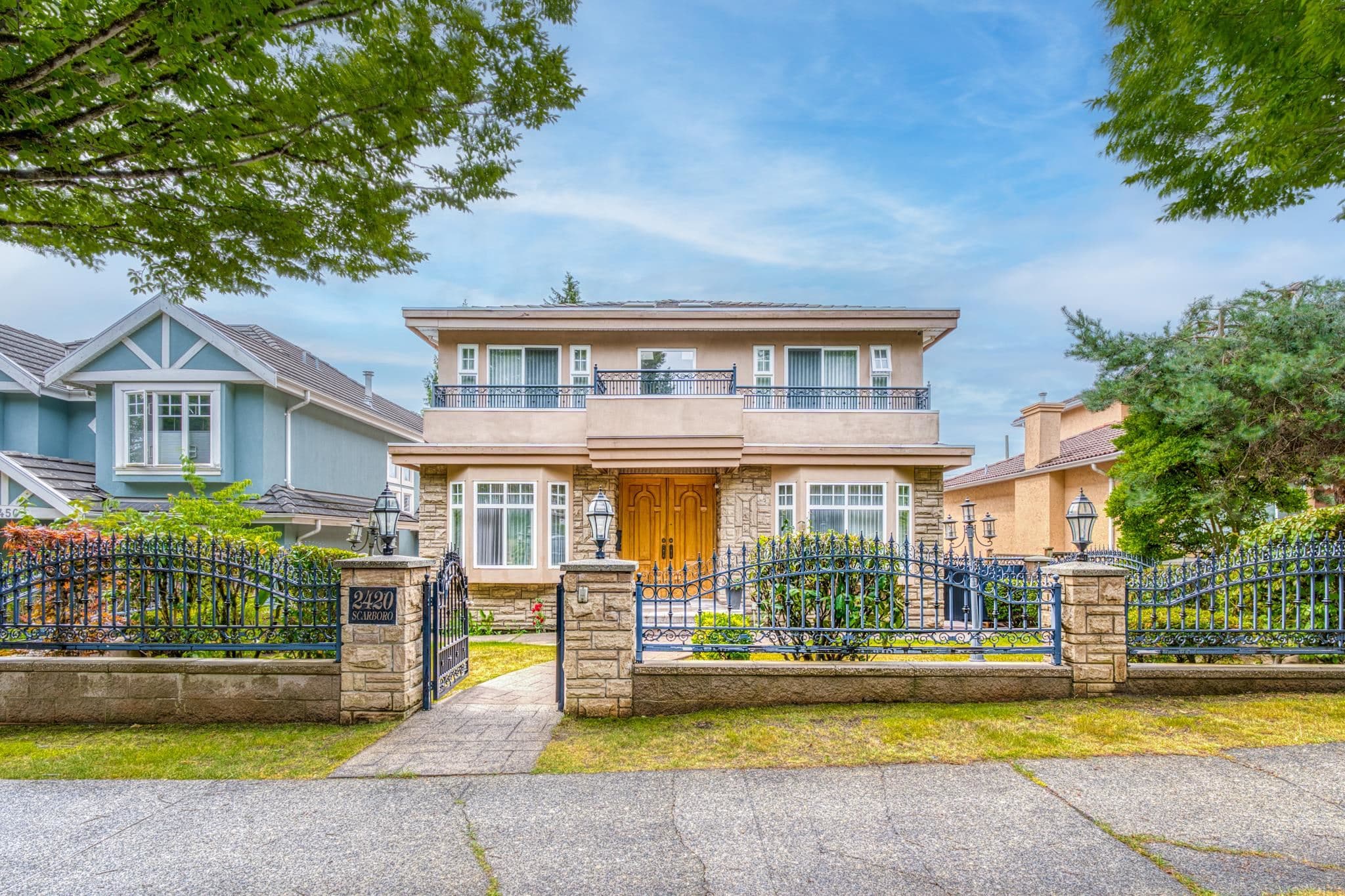 2420 Scarboro Avenue, Vancouver