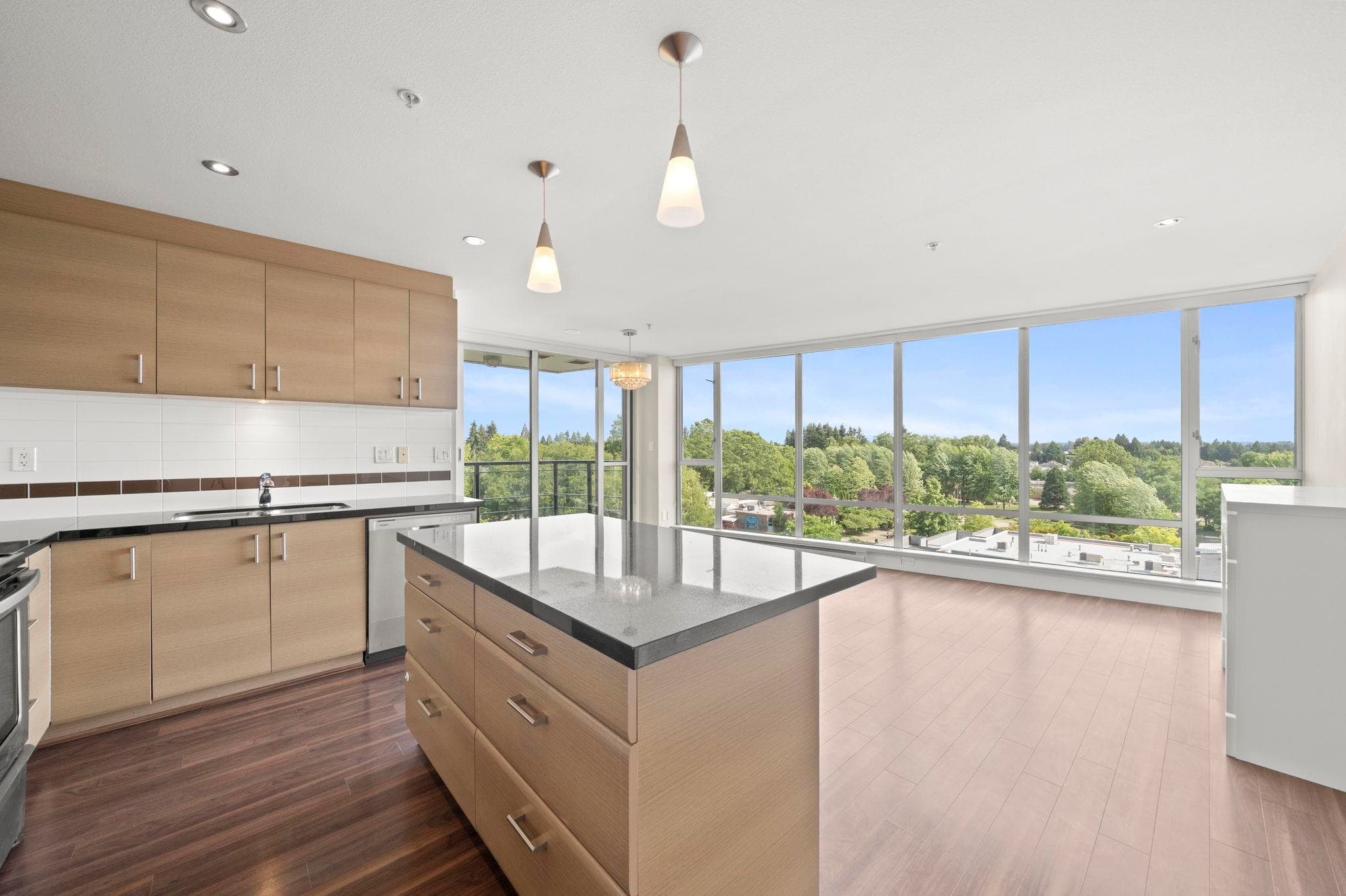 701 - 12079 Harris Road, Pitt Meadows, V3Y 0C7 — photo 1