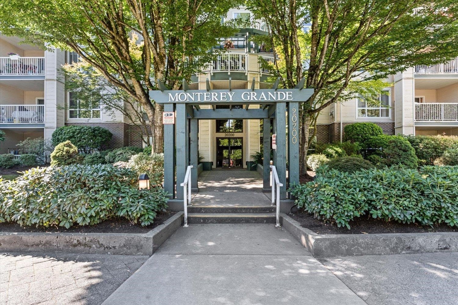 209 - 20200 54a Avenue, Langley