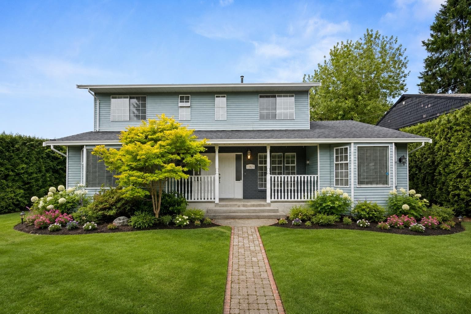 11923 Blakely Road, Pitt Meadows, V3Y 2N5 — photo 2