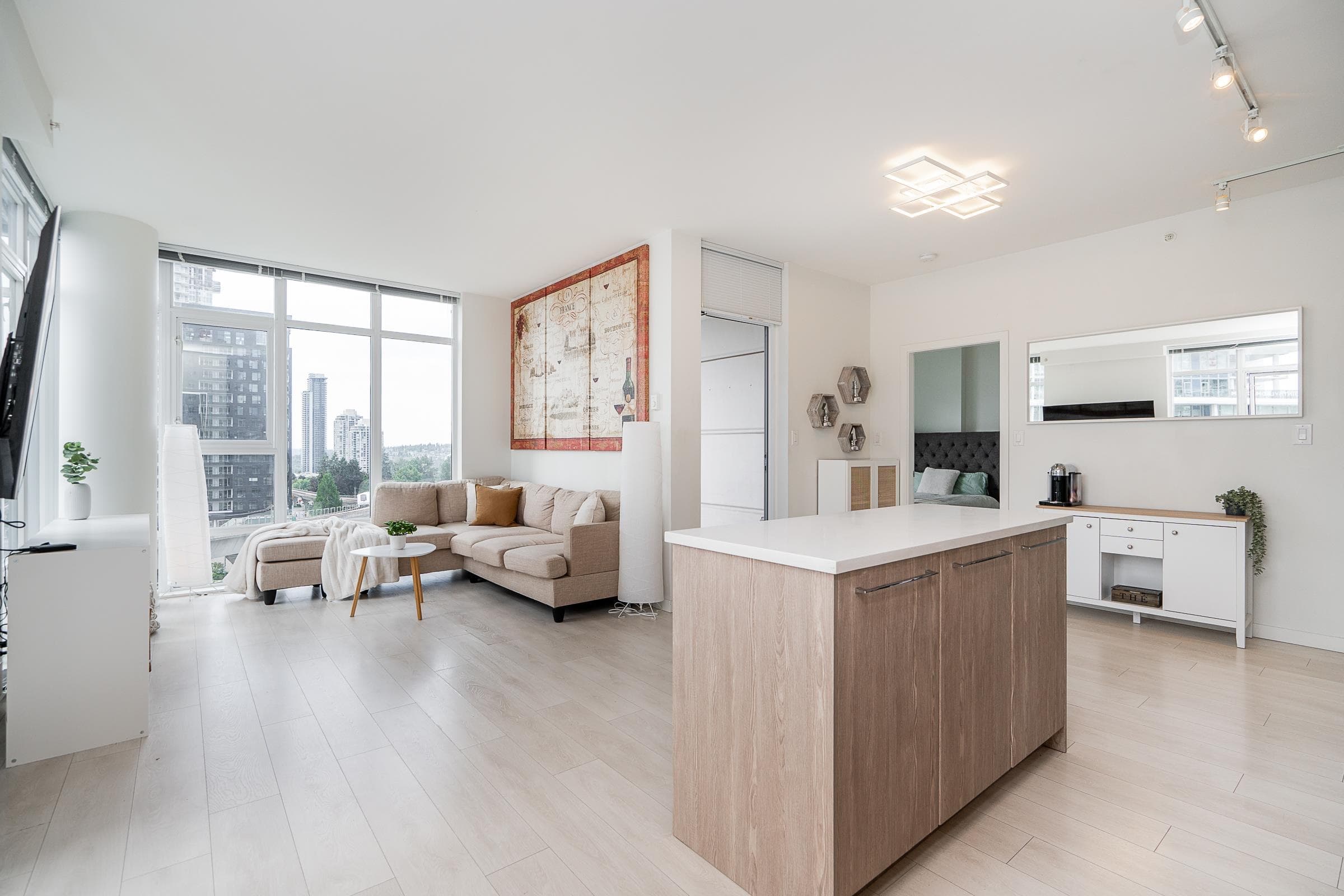 601 - 691 North Road, Coquitlam