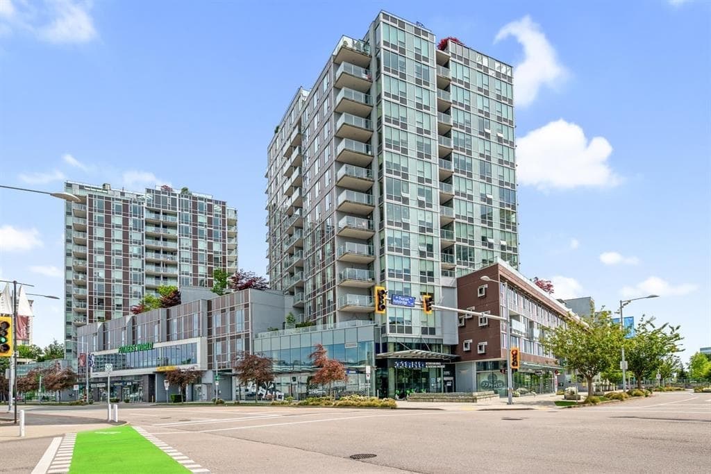 4 - 5688 Hollybridge Way, Richmond