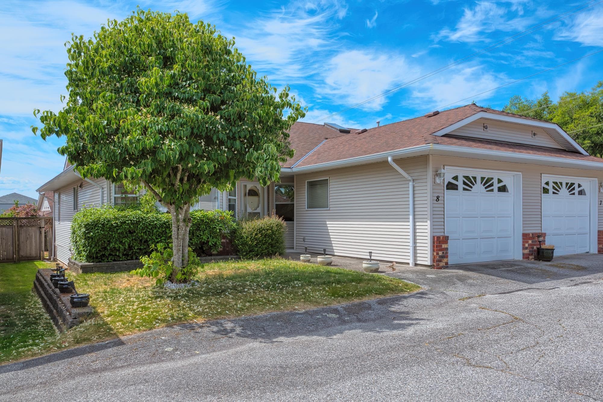 8 - 820 Kiwanis Way, Gibsons