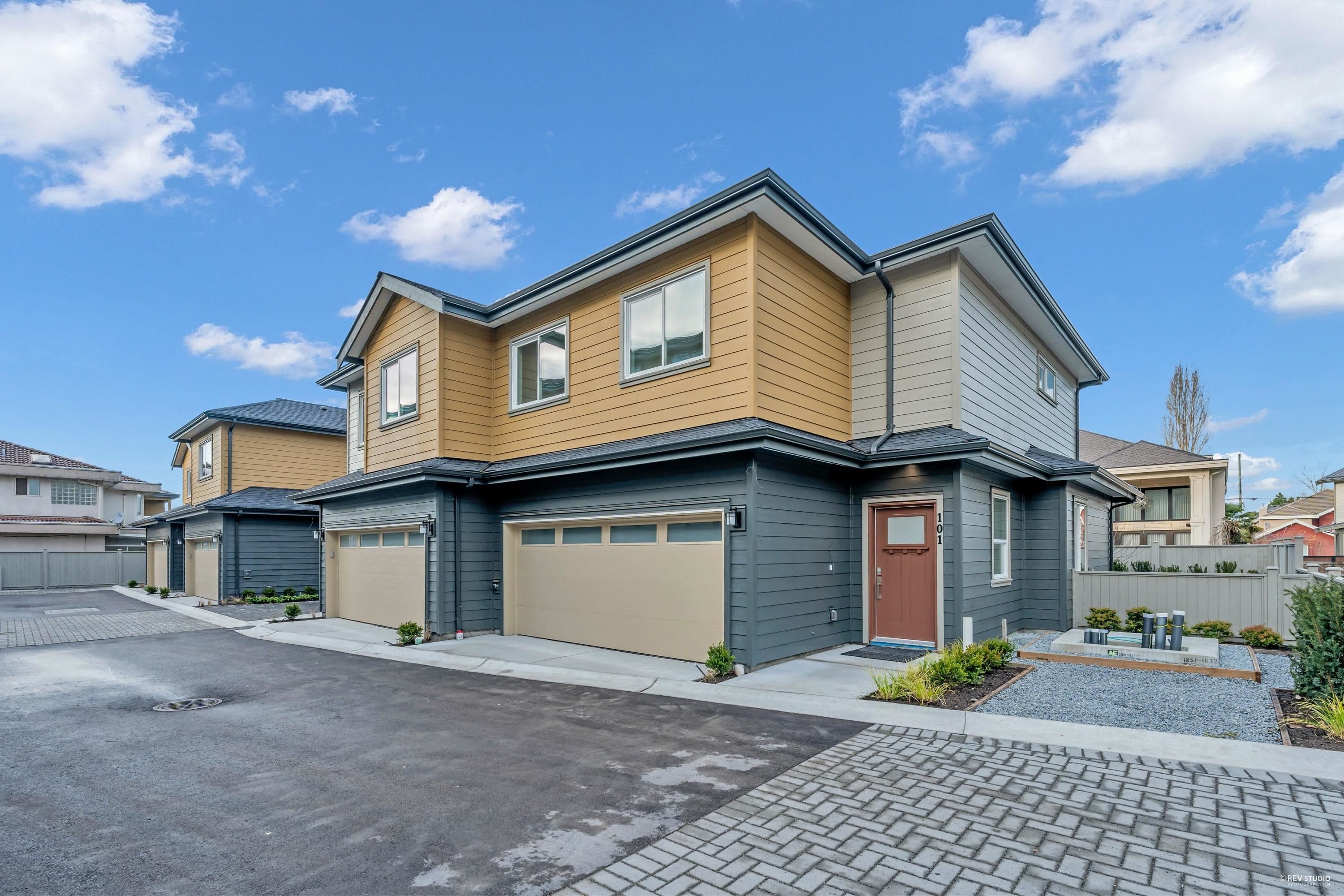 102 - 8233 Williams Road, Richmond