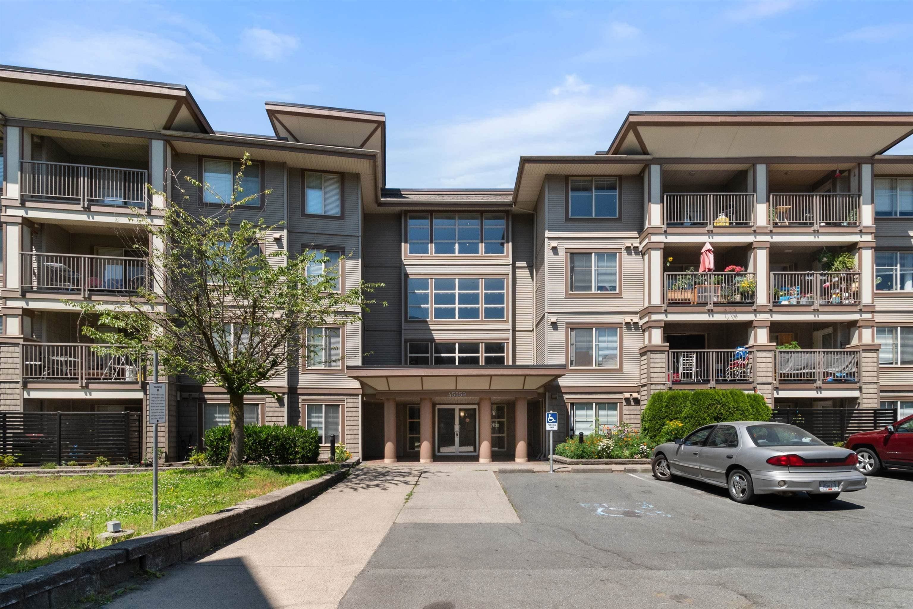 204 - 45559 Yale Road, Chilliwack