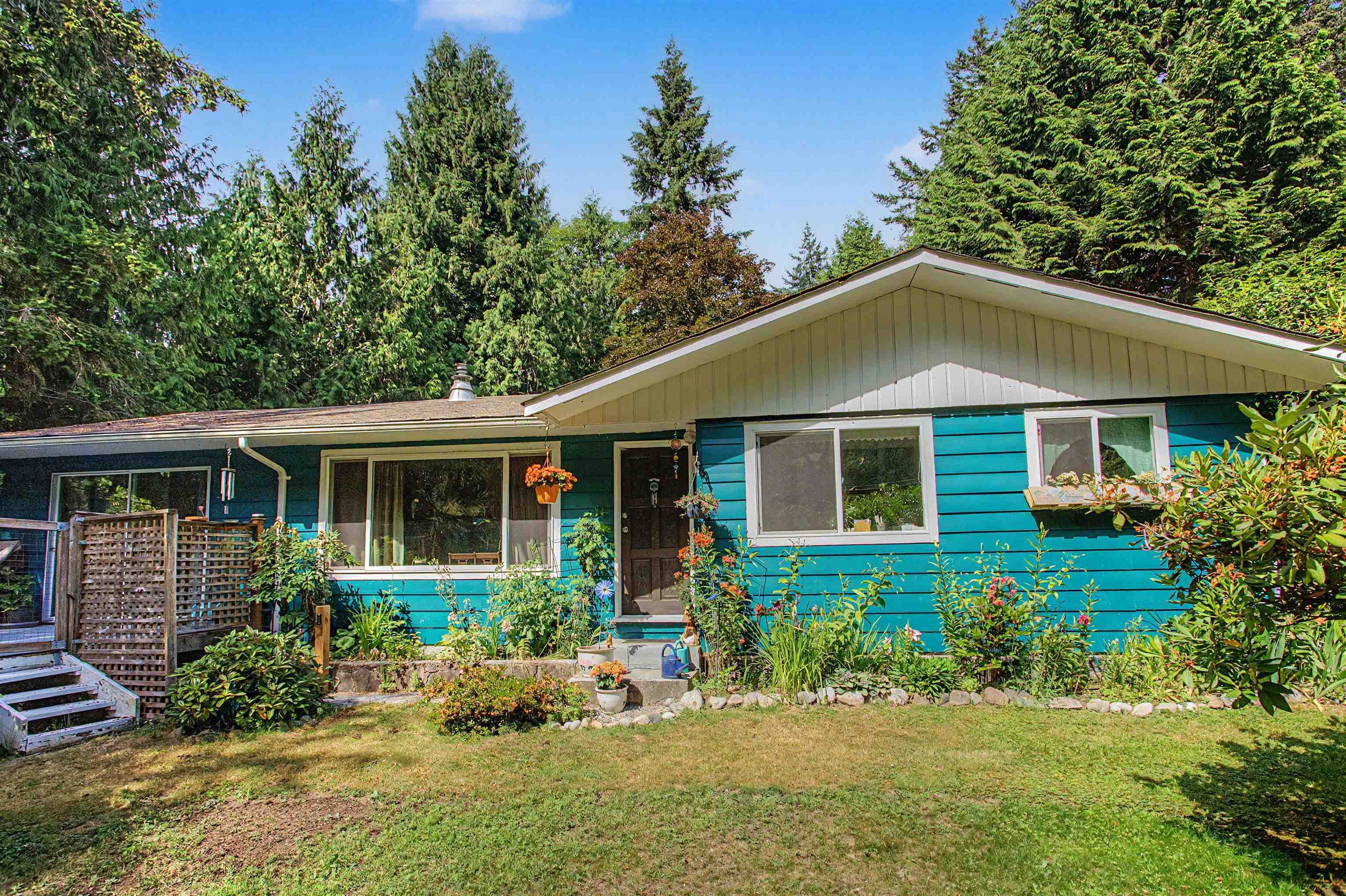 2588 Lower Road, Roberts Creek, V0N 2W4 — photo 4