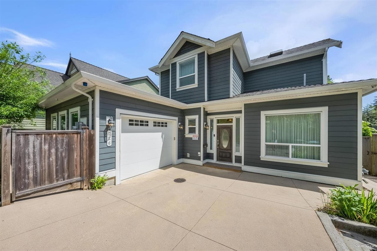 226 Gifford Place, New Westminster
