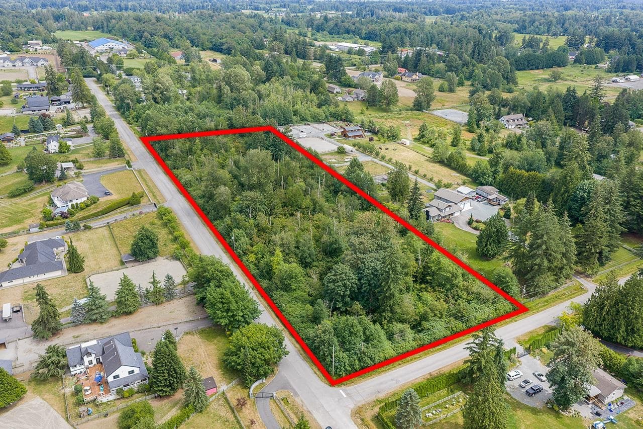 LT.10 - 12 Avenue, Langley