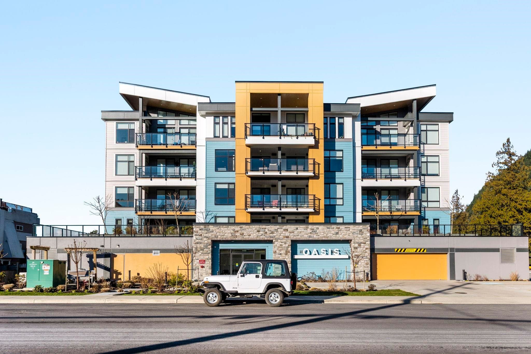 307 - 470 Esplanade Avenue, Harrison Hot Springs, V0M 1K0 — photo 1